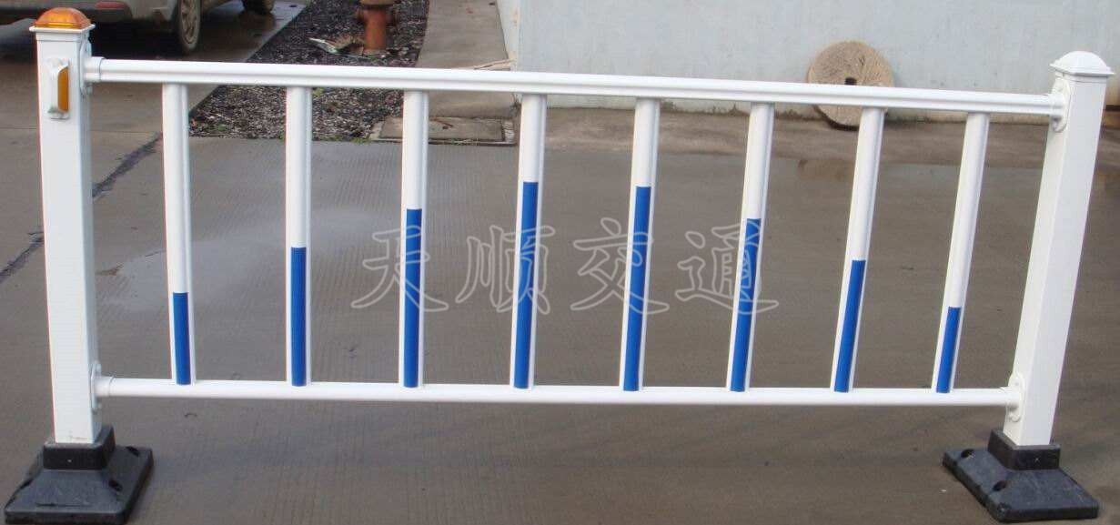 定制護欄
